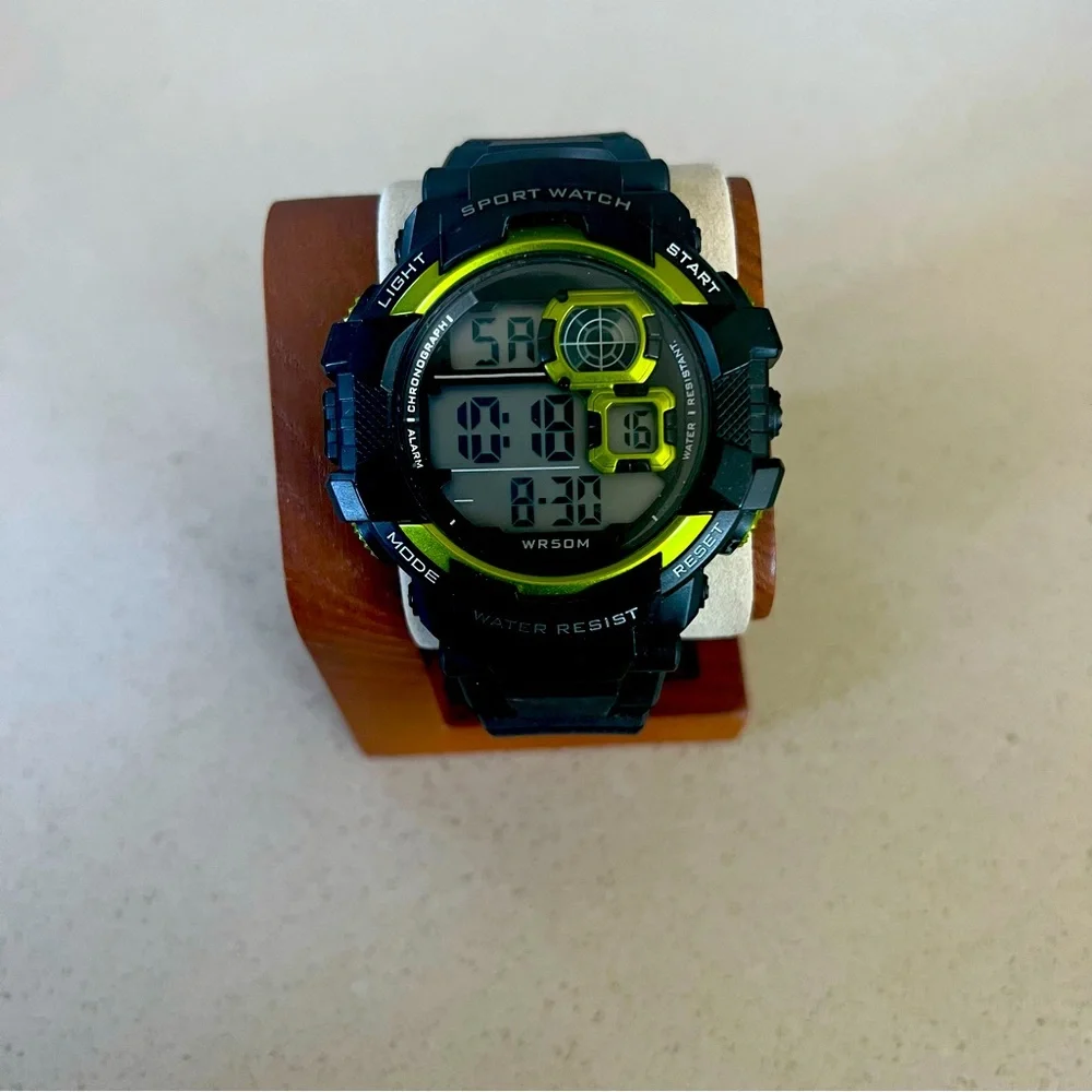 Sport‎ Watch Digital Watch (Alarm, timer and more)